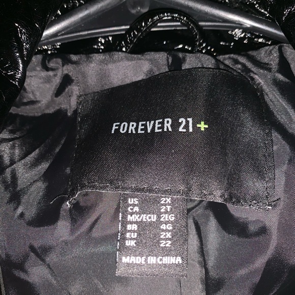 A black leather moto jacket - Picture 5 of 6